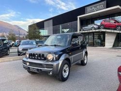Nero Usata 2012 Suzuki Jimny SUV | 15.900 € (Cara)