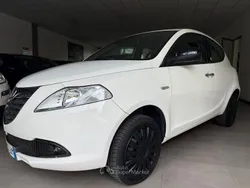 Bianco Usata 2013 Lancia Ypsilon Due volumi | 4990 € (Buon prezzo)
