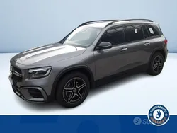 Grigio metallizzato Usata 2024 Mercedes GLB200 Advanced Plus SUV | 45.200 € (Buon prezzo)