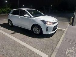 Usata 2020 Kia Rio Active Tre volumi | 12.000 € (Buon prezzo)