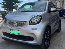 Grigio Usata 2015 Smart ForTwo Coupé Passion Due volumi | 9300 € (Buon prezzo)