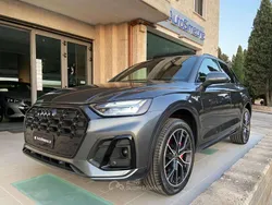 Grigio scuro Usata 2022 Audi Q5 Ambiente SUV | 36.899 € (Buon prezzo)