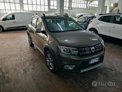 Marrone Usata 2019 Dacia Sandero Prestige Monovolume | 9650 €