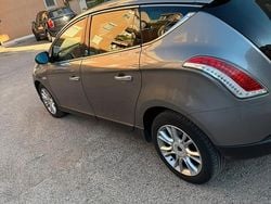 Grigio Usata 2009 Lancia Delta Due volumi | 3500 € (Buon prezzo)