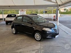 Nero Usata 2014 Lancia Ypsilon S Due volumi | 8500 € (Cara)