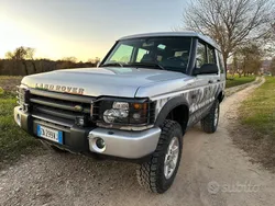 Usata 2003 Land Rover Discovery 2 SUV | 8300 € (Ottimo prezzo)