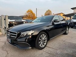 Nero Usata 2020 Mercedes E200 Business Tre volumi | 24.900 € (Ottimo prezzo)