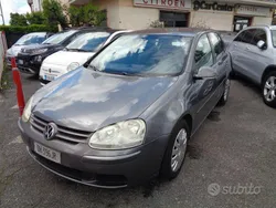 Grigio Usata 2007 VW Golf V Comfortline Tre volumi | 4500 € (Molto cara)