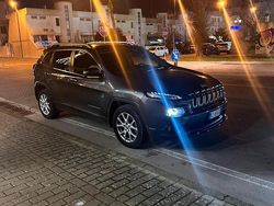 Nero Usata 2015 Jeep Cherokee SUV | 11.000 € (Buon prezzo)