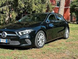 Nero Usata 2018 Mercedes A180 Executive Tre volumi | 17.500 € (Buon prezzo)