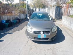 Marrone Usata 2008 Fiat Croma Station wagon | 2900 € (Buon prezzo)