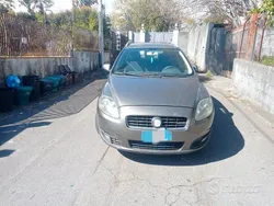 Usata 2008 Fiat Croma Station wagon | 2900 € (Cara)