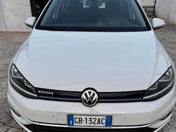Bianco Usata 2020 VW Golf Business Tre volumi | 18.000 € (Buon prezzo)