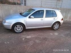 Grigio Usata 2002 VW Golf IV Due volumi | 2000 € (Buon prezzo)