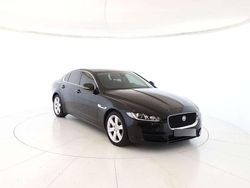Nero Usata 2016 Jaguar XE Prestige Tre volumi | 13.900 € (Buon prezzo)