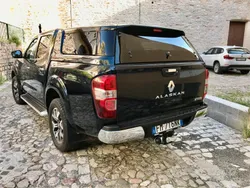 Renault Alaskan