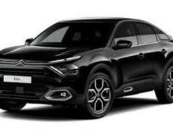 Nero metallizzato Usata 2023 Citroën e-C4 Shine Tre volumi | 28.500 € (Molto cara)