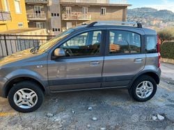 Grigio Usata 2010 Fiat Panda 4x4 Due volumi | 6200 € (Buon prezzo)