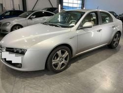 Argento Usata 2012 Alfa Romeo 1750 Super Tre volumi | 12.490 €