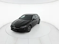 Nero Nuova 2025 Mercedes A180 Advanced Tre volumi | 35.900 € (Ottimo prezzo)