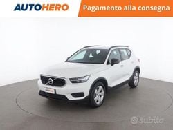 Bianco Usata 2021 Volvo XC40 Momentum SUV | 18.499 € (Buon prezzo)