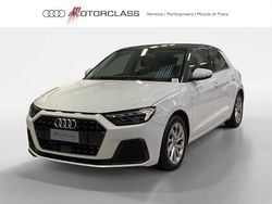 Bianco ghiacciaio metallizzato Usata 2019 Audi A1 Admired Due volumi | 17.500 € (Buon prezzo)