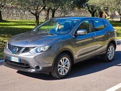 Grigio Usata 2015 Nissan Qashqai Visia SUV | 8500 € (Buon prezzo)