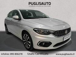 Argento Usata 2017 Fiat Tipo Lounge Tre volumi | 12.400 € (Molto cara)