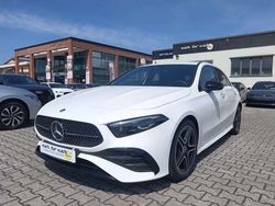 Bianco Usata 2024 Mercedes A180 Premium Tre volumi | 32.900 € (Buon prezzo)