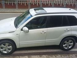 Bianco Usata 2011 Suzuki Grand Vitara SUV | 11.500 € (Buon prezzo)