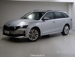 Argento Usata 2024 Skoda Octavia Selection Station wagon | 28.900 € (Cara)