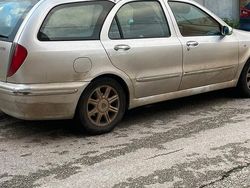 Usata 2000 Lancia Lybra Station wagon | 1000 €