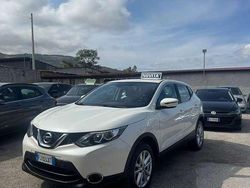 Bianco Usata 2016 Nissan Qashqai N-Connecta SUV | 11.000 € (Buon prezzo)