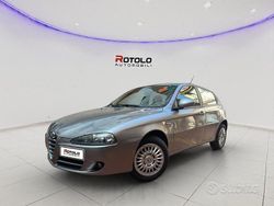 Argento Usata 2009 Alfa Romeo 147 Due volumi | 4950 € (Molto cara)