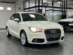 Bianco Usata 2013 Audi A1 Sportback Ambition Due volumi | 11.900 € (Buon prezzo)