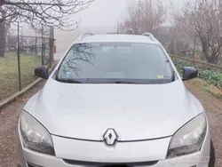 Usata 2011 Renault Mégane III Tre volumi | 2550 € (Buon prezzo)
