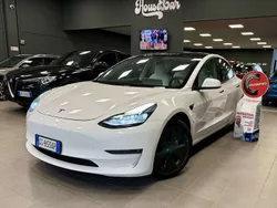 Bianco Usata 2021 Tesla Model 3 Long Range Tre volumi | 27.999 € (Ottimo prezzo)