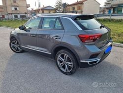 Grigio Usata 2021 VW T-Roc SUV | 25.500 € (Cara)