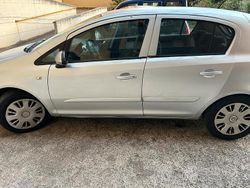 Usata 2008 Opel Corsa Due volumi | 600 € (Ottimo prezzo)