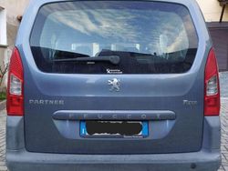 Usata 2010 Peugeot Partner Tepee Outdoor Monovolume | 6000 € (Buon prezzo)