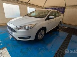Bianco Usata 2018 Ford Focus Tre volumi | 9900 € (Ottimo prezzo)