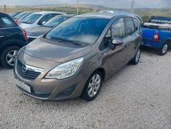 Grigio Usata 2011 Opel Meriva Cosmo Monovolume | 5400 € (Buon prezzo)