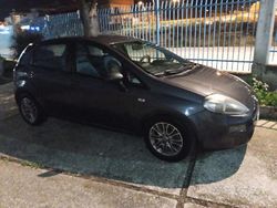 Grigio Usata 2012 Fiat Punto Due volumi | 2000 €
