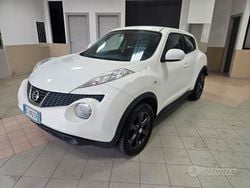 Bianco Usata 2011 Nissan Juke Tekna SUV | 6799 € (Buon prezzo)