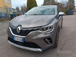 Grigio Usata 2020 Renault Captur Intens SUV | 17.500 € (Buon prezzo)
