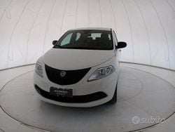Bianco Usata 2024 Lancia Ypsilon S Due volumi | 12.900 € (Ottimo prezzo)