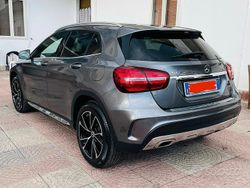 Grigio Usata 2017 Mercedes GLA200 Premium SUV | 18.400 € (Buon prezzo)