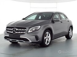 Grigio Usata 2019 Mercedes GLA180 SUV | 23.000 € (Buon prezzo)