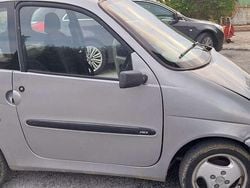 Grigio Usata 2005 Ligier Nova Due volumi | 2300 €