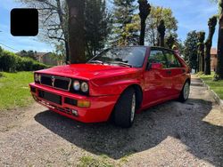 Rosso Usata 1992 Lancia Delta Due volumi | 92.000 €